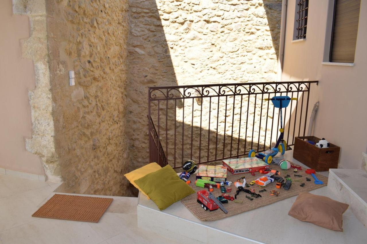 Vassili'S House Villa Roustika ภายนอก รูปภาพ
